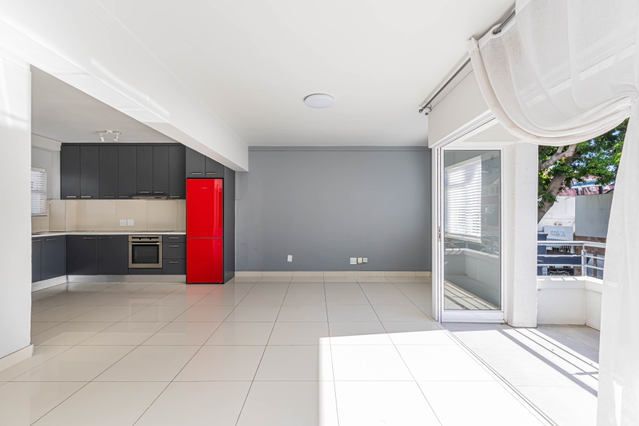 To Let 2 Bedroom Property for Rent in Sea Point Western Cape